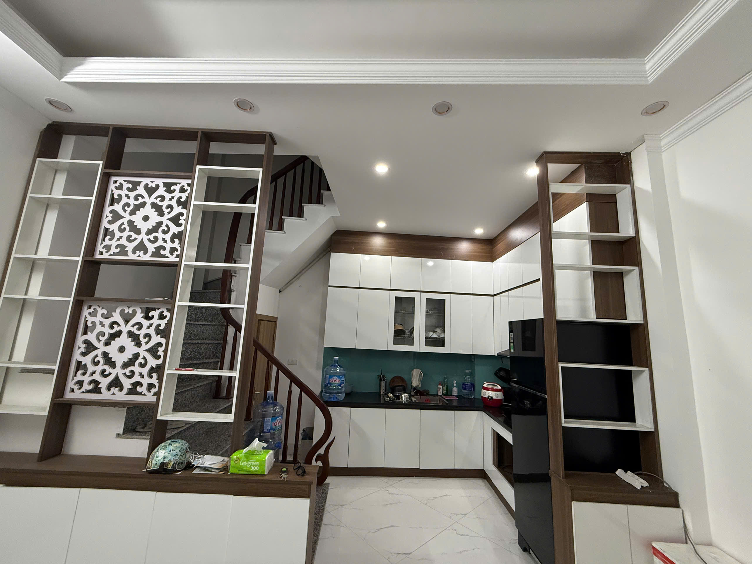 Cho thuê nhà nguyên căn mới ngõ 276 Định Công, 35m2 x 5 tầng, 3 ngủ khép kín.<br> 12tr5 - Ảnh chính